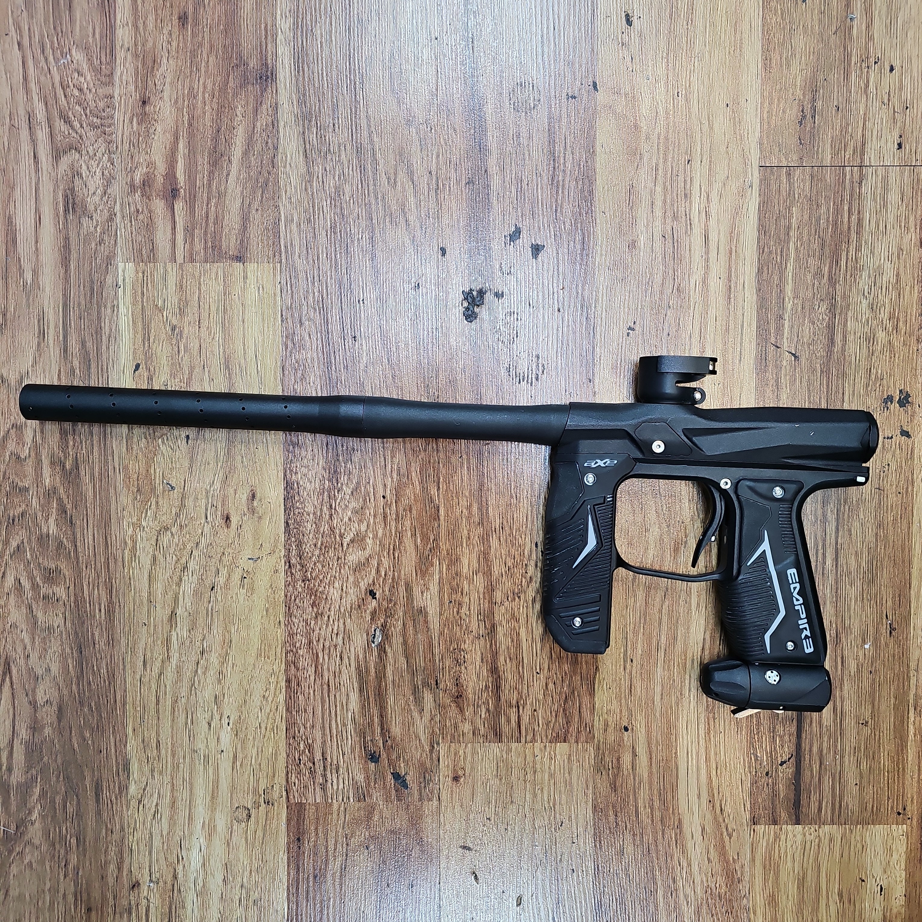 USED - Empire Axe 2.0 - Black - Eminent Paintball And Airsoft