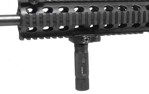 UTG 3.6 Covert Op QD Lever Mount Metal Foregrip - Eminent Paintball And Airsoft
